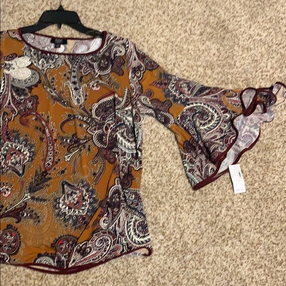 Multi-Color Blouse - Picture 2 of 2